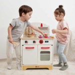Детска дървена кухня за игра с аксесоари  Classic World