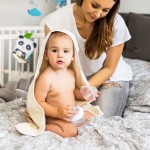 Хавлия за баня Babyono 100х100 см Сърничка 540/05