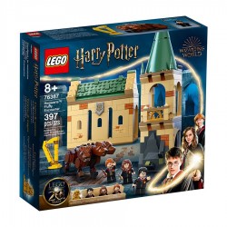 Конструктор LEGO Harry Potter Хогуортс среща с Пухчо 76387