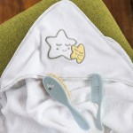 Хавлия за баня Babyono 100/100 см. Звезди Бял 142/07