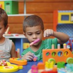 Игра "Нагоре, надолу" - автобус Игра "Нагоре, надолу" - автобус